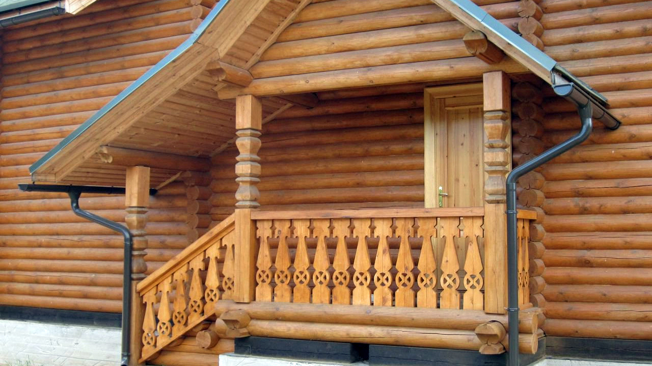 Дизайн крыльца бревенчатого дома
